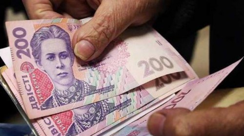 Пенсии в Украине увеличат трижды за короткий период