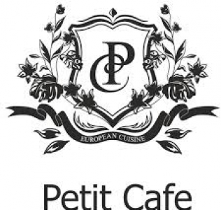 Вакансии от Кафе «Petit Cafe»
